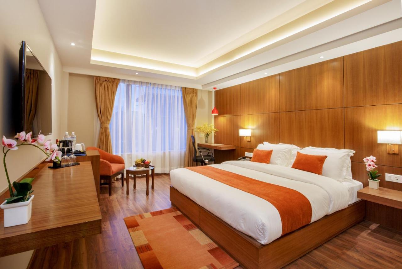 Hotel Thrive, A Tropical Courtyard Kathmandu